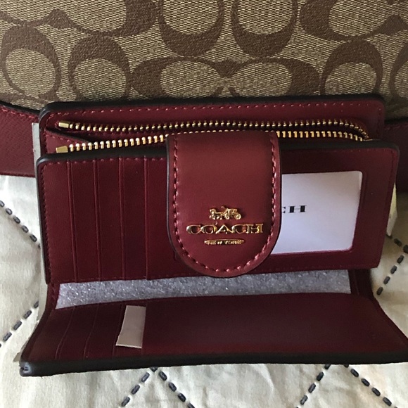 Coach Kenley Backpack and Medium Corner Zip Wallet Set - Picture 12 of 13